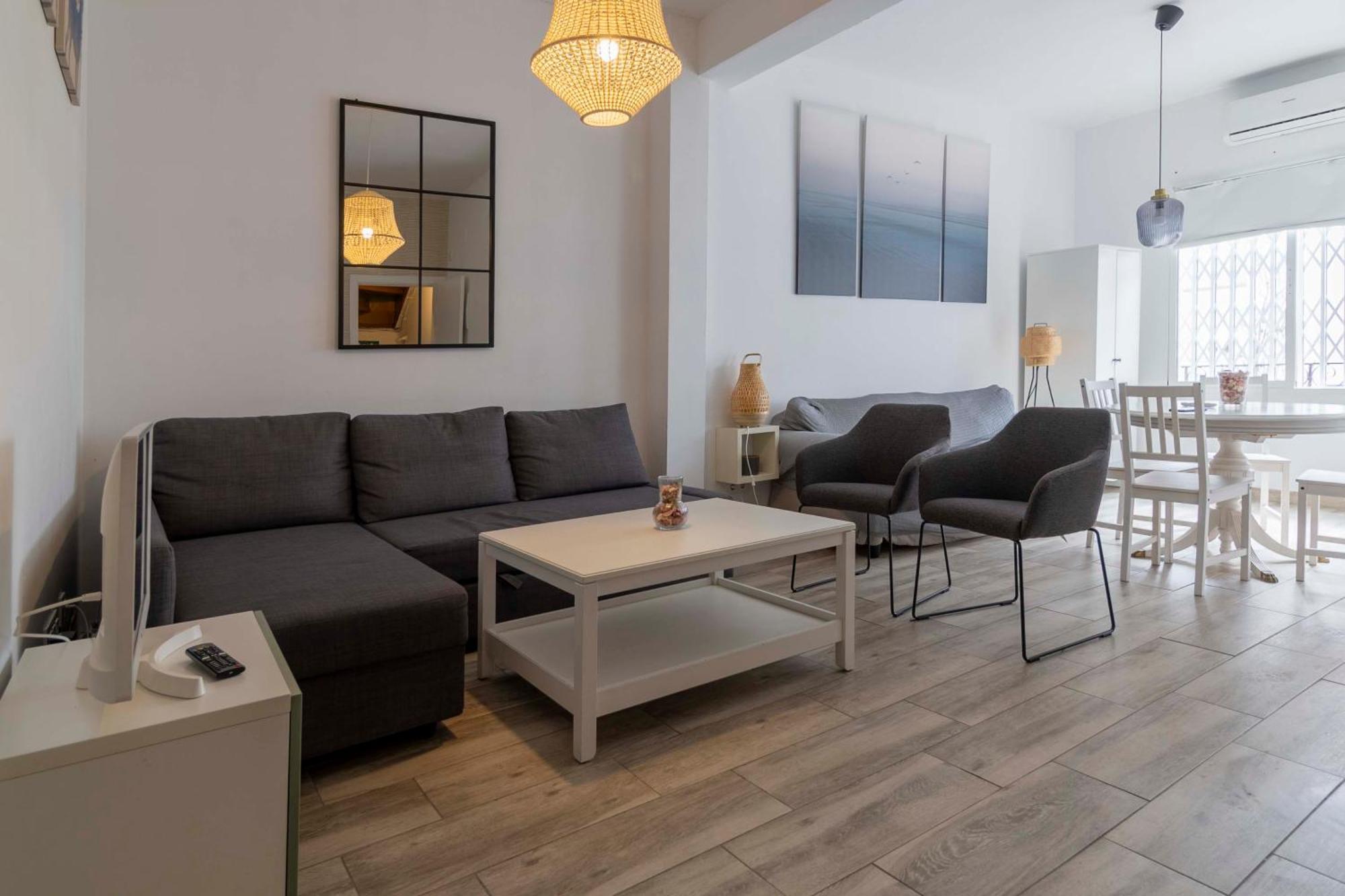 Apartamentos Los Remedios Sevilla Eksteriør bilde