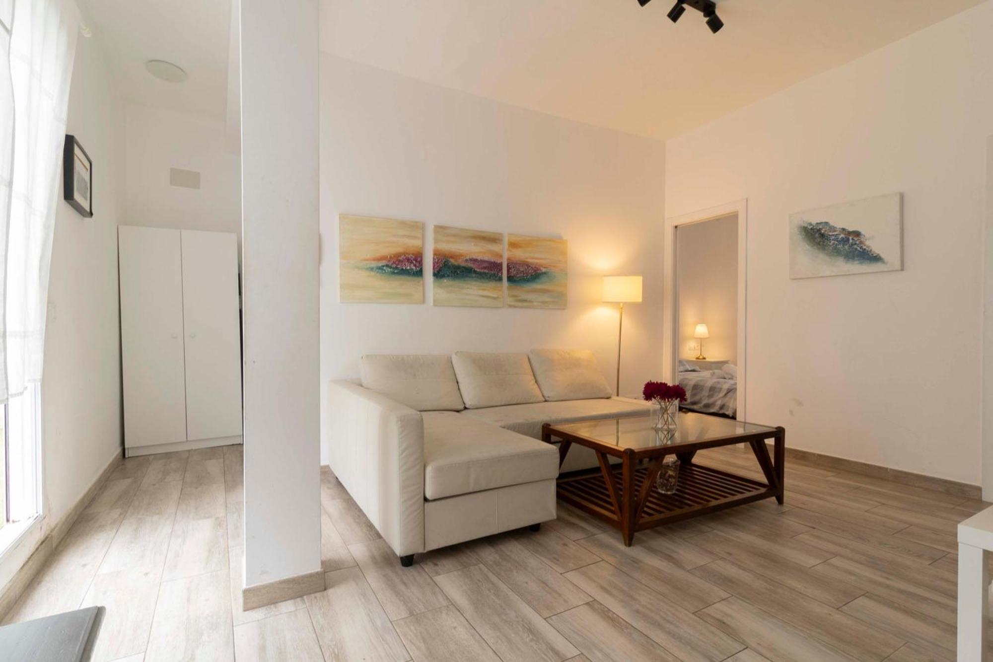 Apartamentos Los Remedios Sevilla Eksteriør bilde